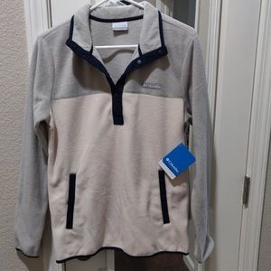 Columbia snap pullover